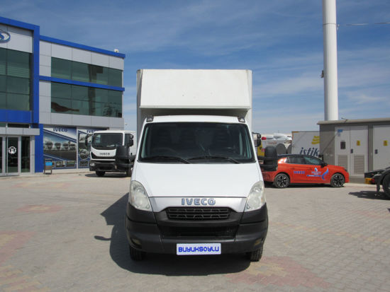 IVECO DAİLY 35 C 13 3750 WB MOBİLYA KASA KAMYONET