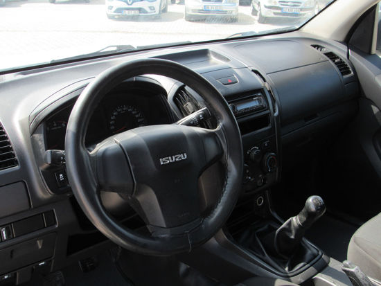 2015 MODEL ISUZU D-MAX STANDART 2.5 4X2 PICKUP A/C