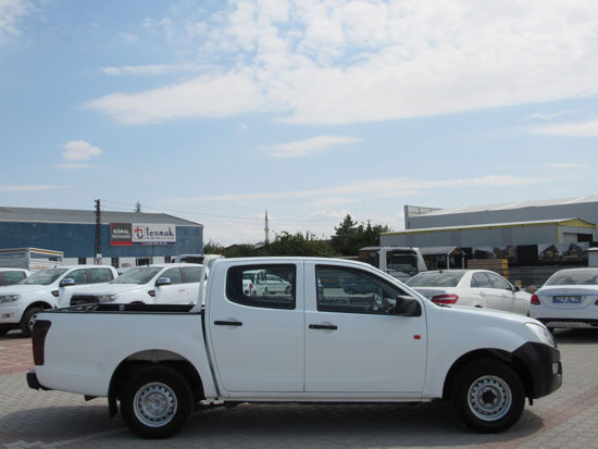 2015 MODEL ISUZU D-MAX STANDART 2.5 4X2 PICKUP A/C