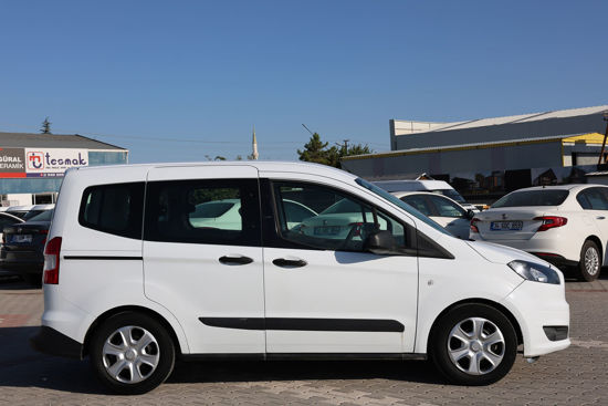 2017 MODEL FORD TOURNEO COURIER 1.5 TDCI  TREND 75 Hp A/C