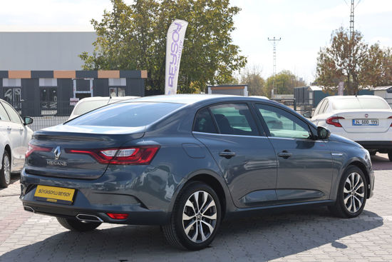 2022 MODEL RENAULT MEGANE 1.5 BLUE DCI ICON EDC 115 Hp