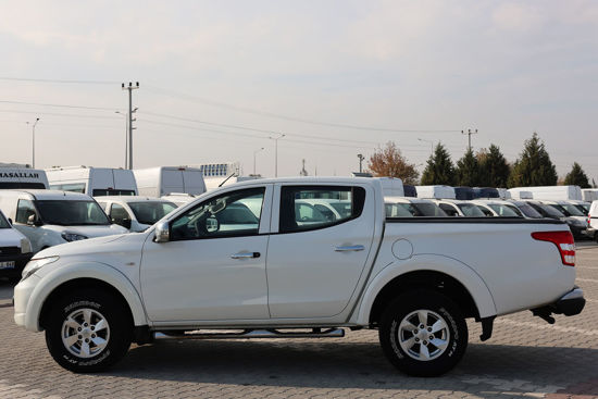 2015 MODEL MITSUBISHI L 200 2.4 4X2 STORM 154 Hp