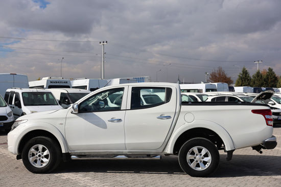 2015 MODEL MITSUBISHI L 200 2.4 4X2 STORM 154 Hp