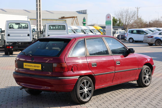 1993 MODEL OPEL ASTRA HB 1.6 GL 71 Hp