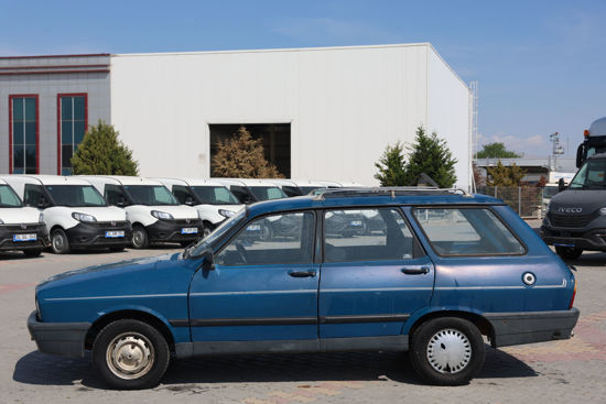 1990 MODEL RENAULT TOROS TSW 70 Hp LPG