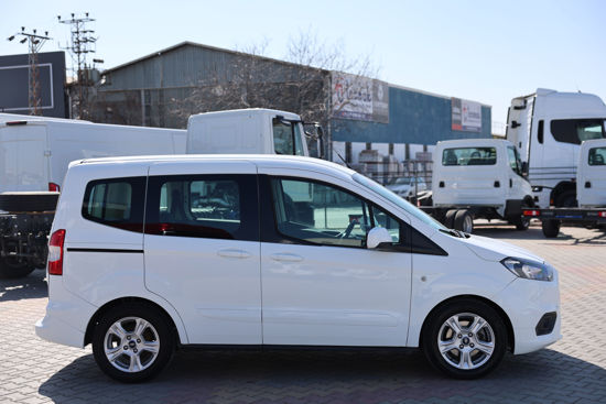 2023 MODEL FORD TOURNEO COURIER KOMBI 1.5 TDCI DLX 100 Hp A/C