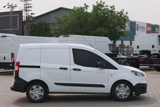 2017 MODEL FORD TRANSİT COURIER 1.5 TDCI TREND PANELVAN 75 Hp A/C