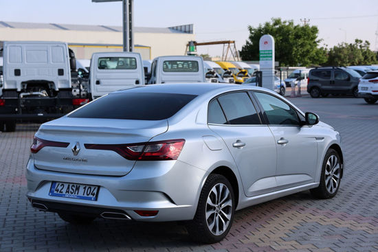 2023 MODEL RENAULT MEGANE 1.3 TCE EDC ICON 140 Hp