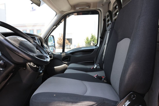 2014 MODEL IVECO DAILY 70 C 15 3750   KAPALI POLYESTER KASA LİFTLİ KAMYON