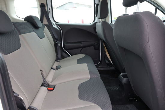 2023 MODEL FORD TOURNEO COURIER KOMBI 1.5 TDCI DLX 100 Hp A/C