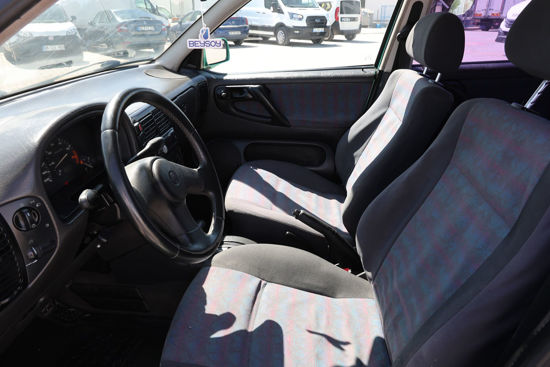 1997 MODEL VOLKSWAGEN POLO 1.6 LPG 75 Hp A/C A/T