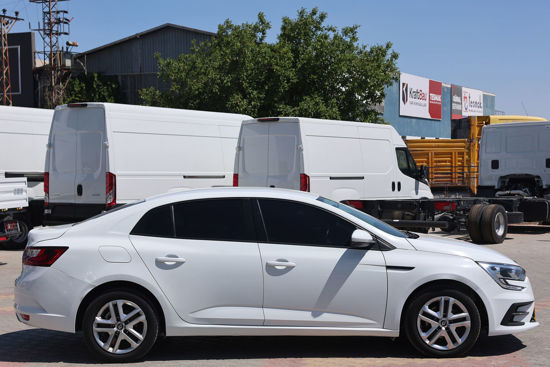 2021 MODEL RENAULT MEGANE SEDAN 1.5 BLUEDCI JOY EDC 115 HP