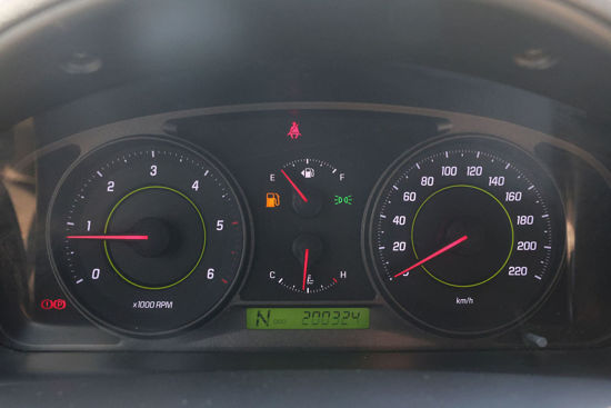 2011 MODEL CHEVROLET CAPTIVA 2.0 D LT MEDIUM 4X4 150 Hp A/T