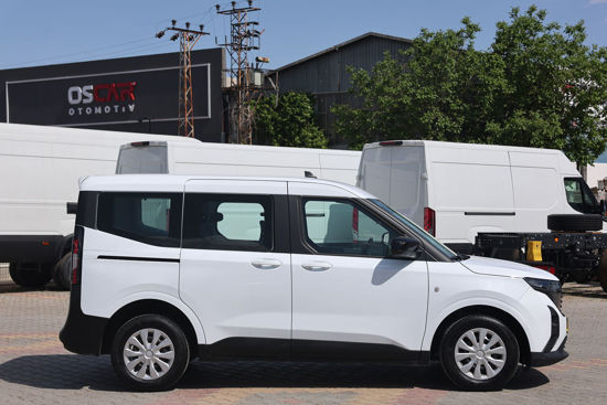 2024 MODEL FORD TOURNEO COURIER 1.5 D DLX 100 Hp A/C