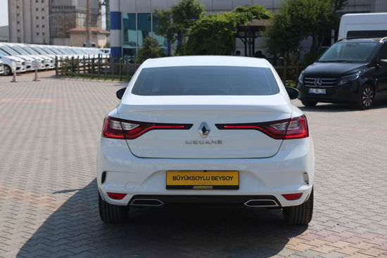 2021 MODEL RENAULT MEGANE SEDAN 1.3 TCE JOY EDC 140 Hp