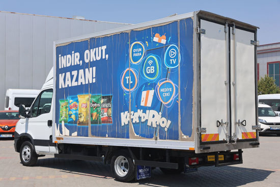 2014 MODEL DAİLY 35 C 13 3750 WB  KAPALI POLYESTER KASALI KAMYONET