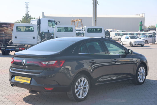 2020 MODEL MEGANE SEDAN 1.5 BLUEDCI ICON 115 Hp