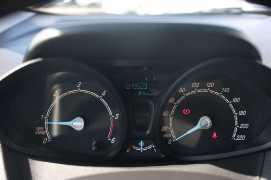 2022 MODEL FORD TOURNEO COURIER KOMBİ 1.5 TDCI  DELUXE  100HP