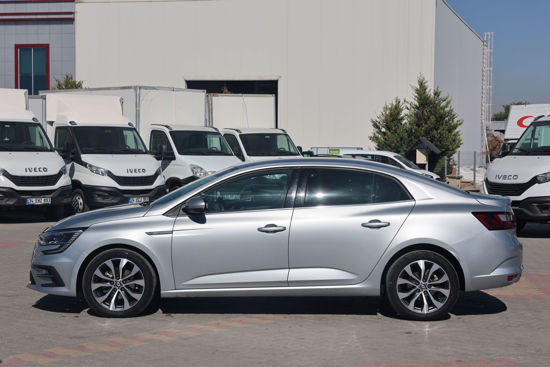 2024 MODEL RENAULT MEGANE SEDAN 1.5 BLUEDCI ICON 115 Hp
