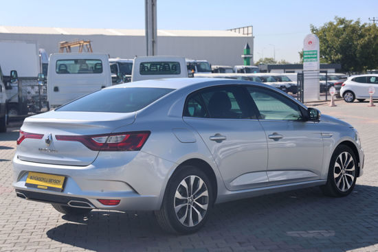 2024 MODEL RENAULT MEGANE SEDAN 1.5 BLUEDCI ICON 115 Hp