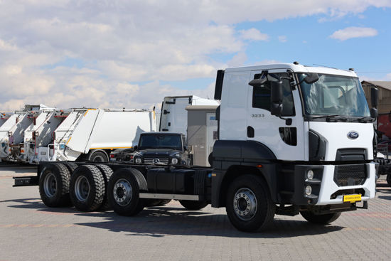 2018 MODEL FORD CARGO 3233 SD 8X2 ŞASE KAMYON (YATAKLI) A/C