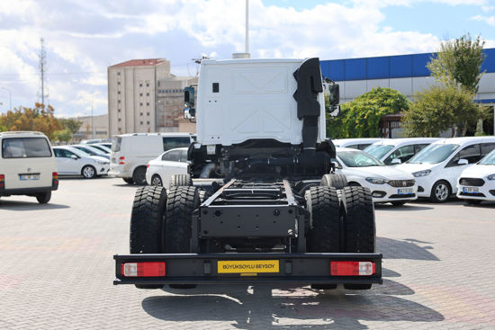 2018 MODEL FORD CARGO 3233 SD 8X2 ŞASE KAMYON (YATAKLI) A/C