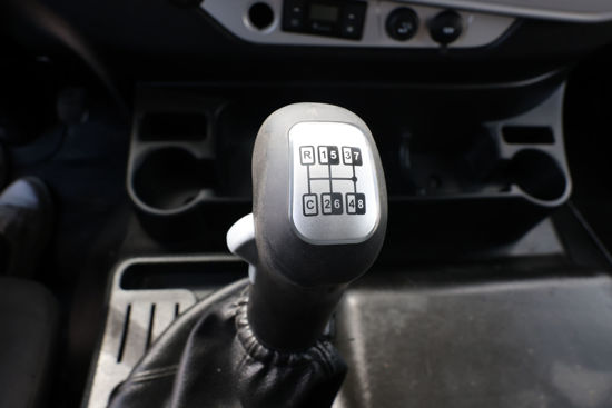 2018 MODEL FORD CARGO 3233 SD 8X2 ŞASE KAMYON (YATAKLI) A/C