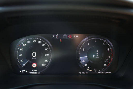 2021 MODEL VOLVO XC40 1.5 T3 INSCRIPTION 163 HP