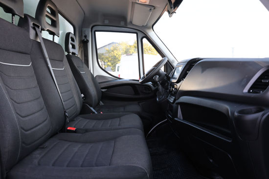 2023 MODEL IVECO DAİLY 35 C 16 3750 KAPALI POLYESTER KASALI KAMYONET