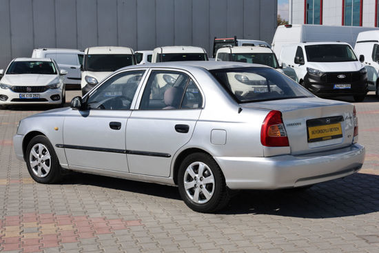 2001 MODEL HYUNDİA ACCENT 1.3 LX LPG 89 HP GRİ