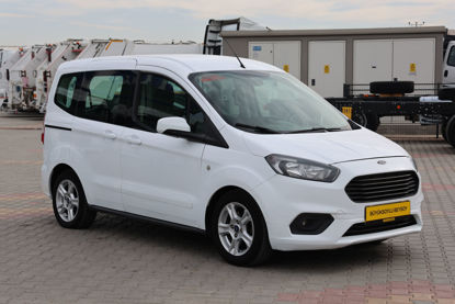 2022 MODEL FORD TOURNEO COURIER 1.5 TDCI  DELUXE 100HP için ayrıntıları göster 2022 MODEL FORD TOURNEO COURIER 1.5 TDCI  DELUXE 100HP