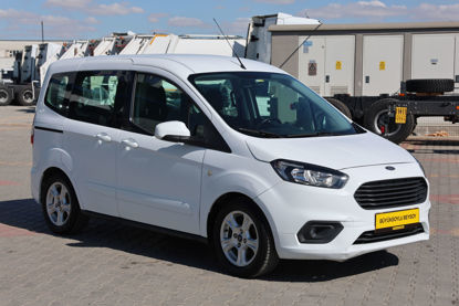2022 MODEL FORD TOURNEO COURIER 1.5 TDCI  DELUXE 100HP için ayrıntıları göster 2022 MODEL FORD TOURNEO COURIER 1.5 TDCI  DELUXE 100HP