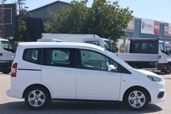 2023 MODEL FORD TOURNEO COURIER KOMBİ 1.5 TDCI DLX 100 Hp