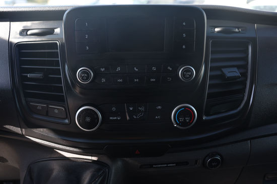 2023 MODEL TRANSİT CUSTOM KOMBİ VAN 320 S 5+1 TREND 130 Hp A/C