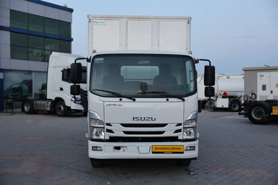 2024 MODEL NPR 3D ÇİFT YÖN KAYAR PERDELİ MEŞRUBAT KASALI LİFLİ KAMYON