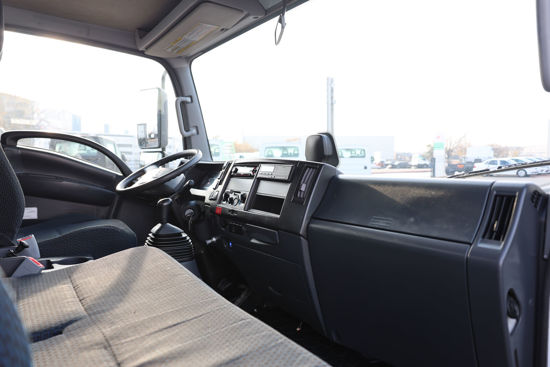 2024 MODEL NPR 3D ÇİFT YÖN KAYAR PERDELİ MEŞRUBAT KASALI LİFLİ KAMYON