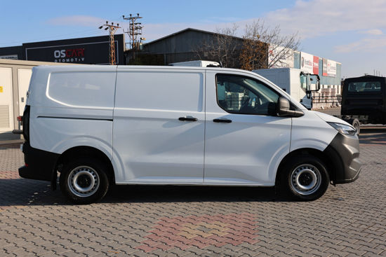 2024 MODEL FORD TRANSIT CUSTOM VAN 320 S 2+1 TREND 136 HP A/C