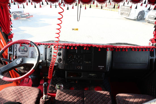 2006 MODEL MAN 32 270 KIRKAYAK AÇIK SAÇ KASA DAMPERLİ KAMYON