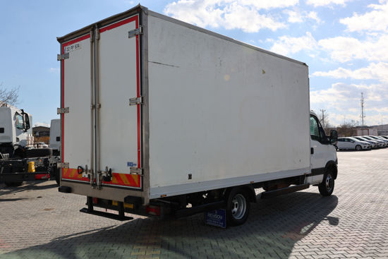 2013 MODEL DAİLY 35 C 13 4100 WB  KAPALI POLYESTER KASALI KAMYONET