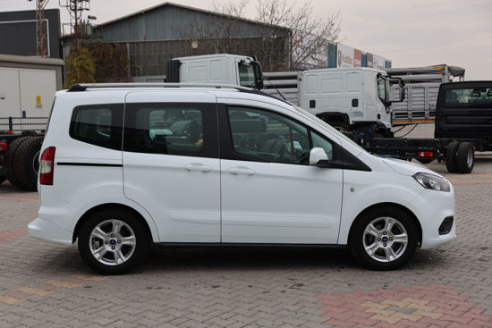 2023 MODEL FORD TOURNEO COURIER KOMBİ 1.5 TDCI DLX 100 Hp