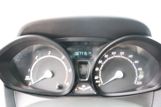 2023 MODEL FORD TOURNEO COURIER KOMBİ 1.5 TDCI DLX 100 Hp