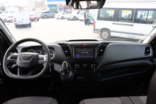 2023 MODEL IVECO DAILY 70 C 18 3750 ÇİFT KABİN ŞASE KAMYON Hİ-MATİC A/C