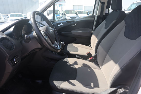 2022 MODEL FORD TOURNEO COURIER KOMBİ 1.5 TDCI  DELUXE 100HP