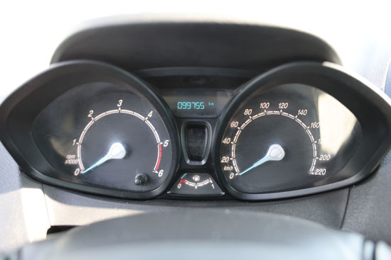 2023 MODEL FORD TOURNEO COURIER KOMBİ 1.5 TDCI DLX 100 Hp