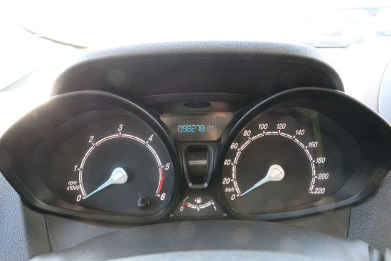 2023 MODEL FORD TOURNEO COURIER KOMBİ 1.5 TDCI DLX 100 Hp