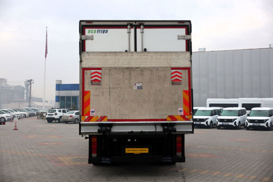 2020 MODEL ISUZU TORA LONG 6 TEKER ET KANCALI LİFLİ TERMOKİNG SOĞUTUCULU YATAKLI  KAMYON