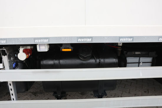 2020 MODEL ISUZU TORA LONG 6 TEKER ET KANCALI LİFLİ TERMOKİNG SOĞUTUCULU YATAKLI  KAMYON