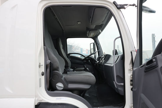 2020 MODEL ISUZU TORA LONG 6 TEKER ET KANCALI LİFLİ TERMOKİNG SOĞUTUCULU YATAKLI  KAMYON