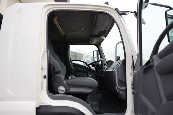 2020 MODEL ISUZU TORA LONG 6 TEKER ET KANCALI LİFLİ TERMOKİNG SOĞUTUCULU YATAKLI  KAMYON