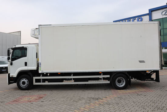 2020 MODEL ISUZU TORA LONG 6 TEKER ET KANCALI LİFLİ TERMOKİNG SOĞUTUCULU YATAKLI KAMYON